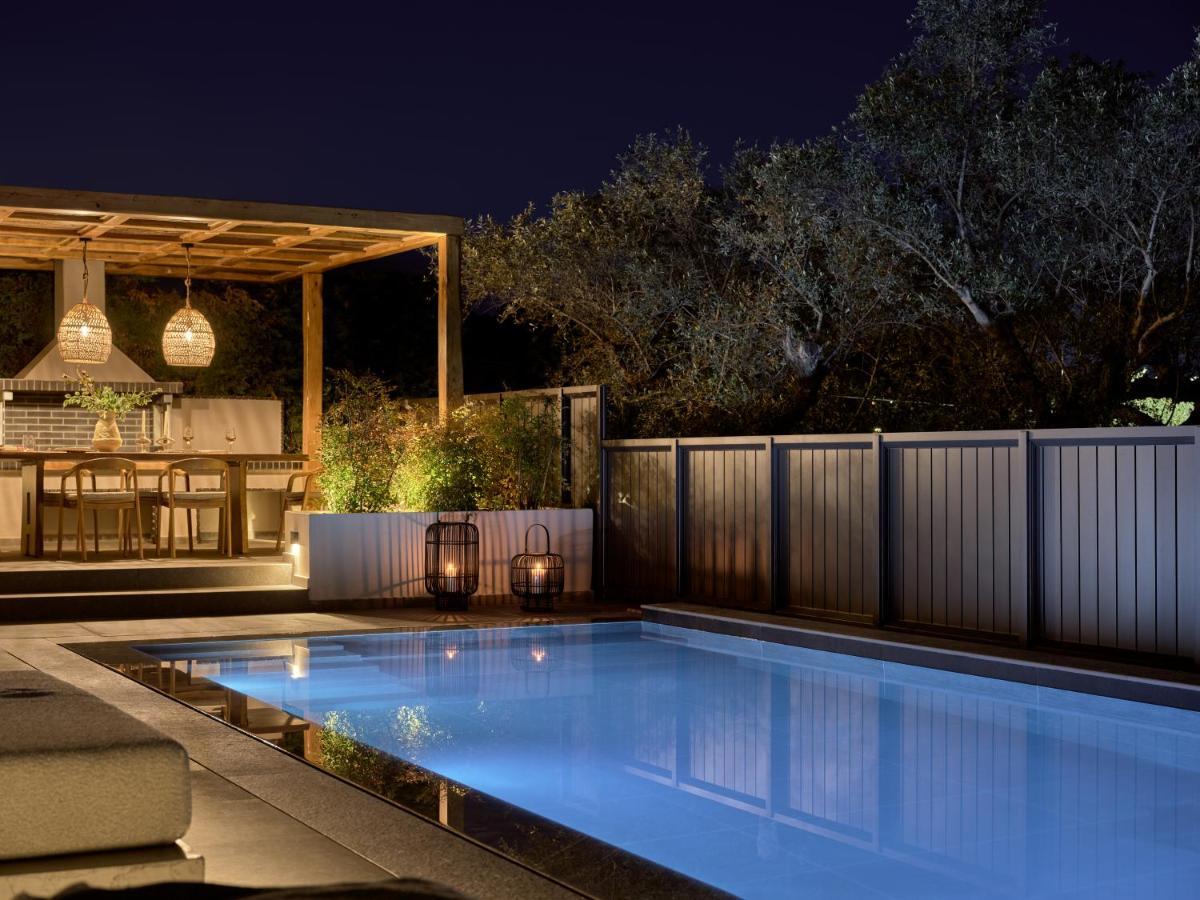 Conte Gesto Villa, With Heated Pool, By Thinkvilla Akrotiri  Ngoại thất bức ảnh